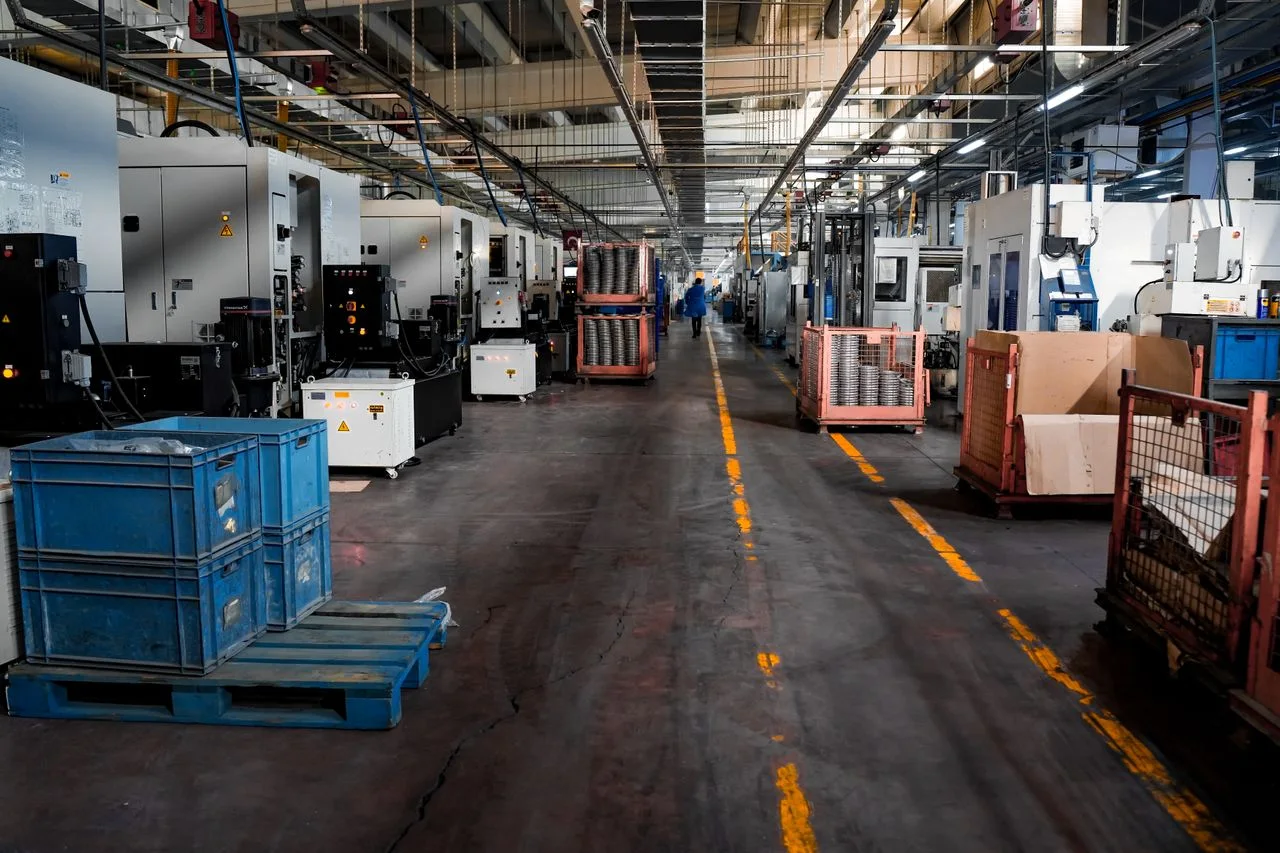 AVG Houston Hub and international procurement gateway