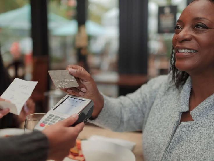 Le nouveau standard bancaire n’est plus seulement digital : il doit être fluide, mobile et orchestré de bout en bout